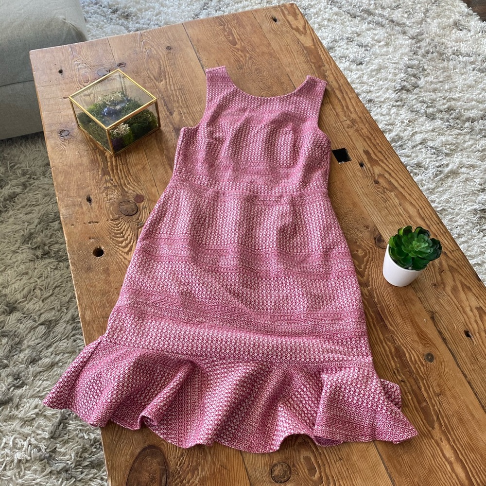 Dress with cross cross back